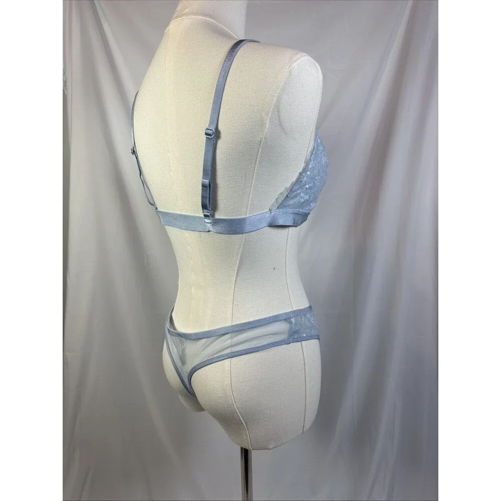 Wild Fable Women’s Size Large Bra And Panty Sequins Set Light Blue Super Cute